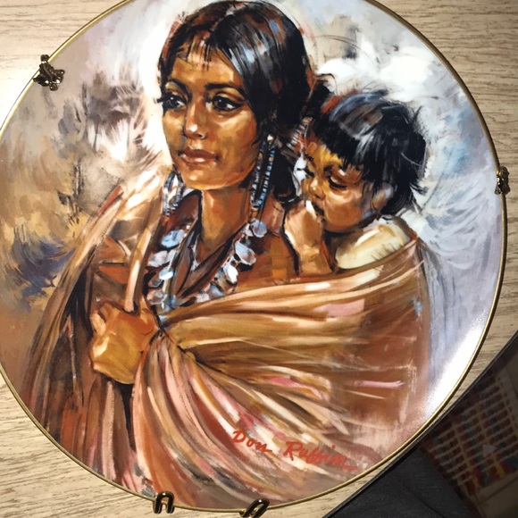 Navajo Princess by Don Ruffin Plate W/Hanger EUC - Picture 2 of 7